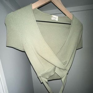 Aritzia shirt